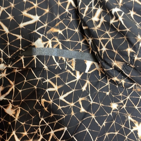 LULULEMON MISS MISTY II IN STAR CRUSHED RUNNING JACKET BLACK WHITE RUST SZ 6 - Picture 9 of 15